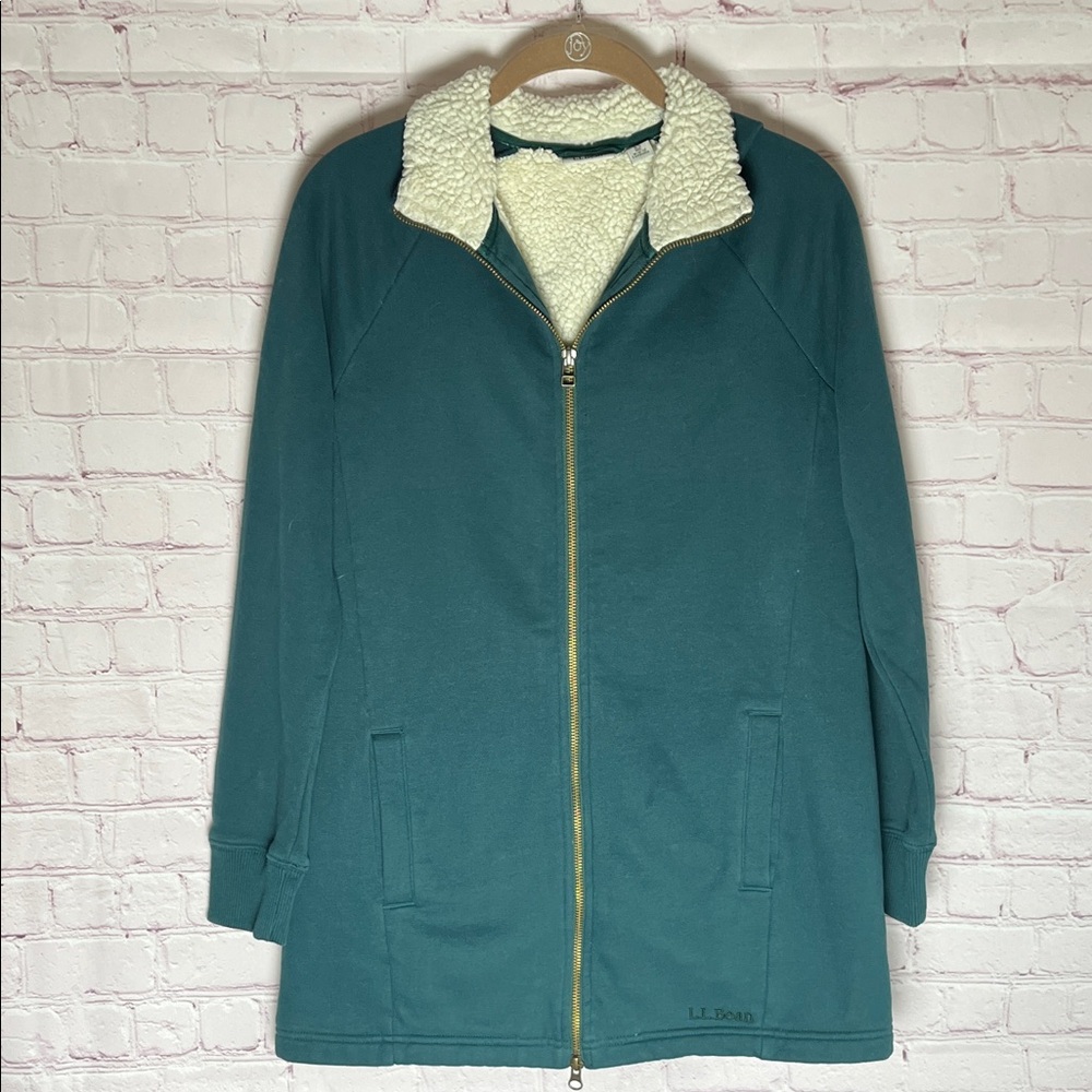 L.L. Bean Green Zip Up Sweatshirt with Cream‎ Sherpa Collar Woman’s Size XS